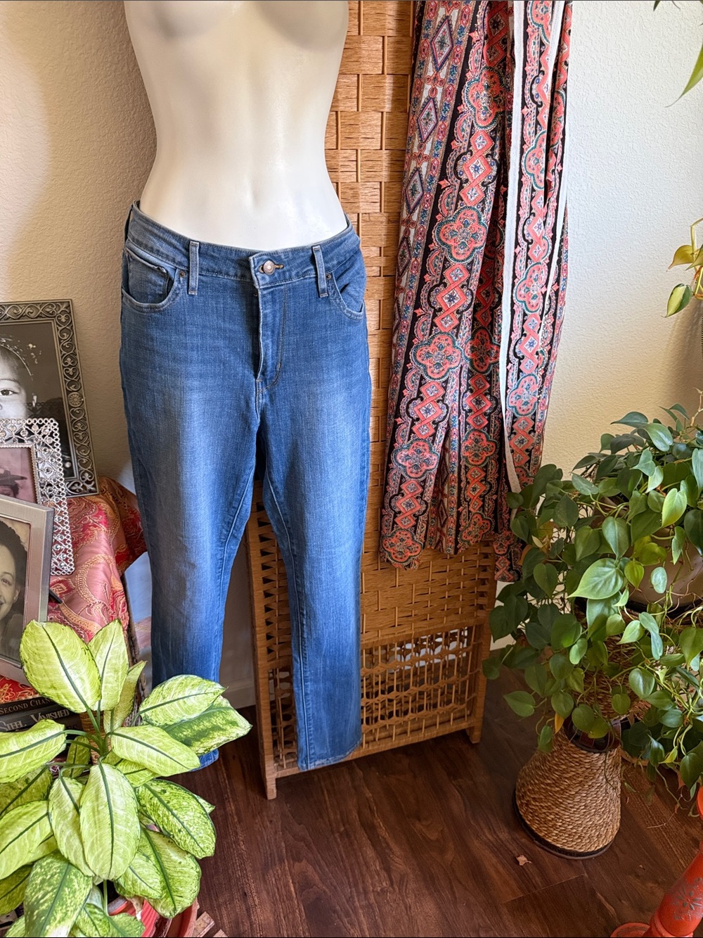 Levi's 721 High Rise Skinny Jeans - Light Blue
